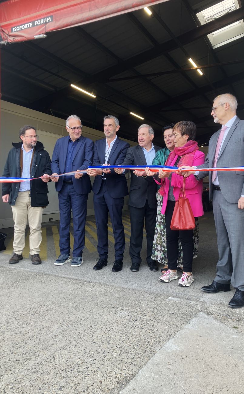 Derrire la triple inauguration Pontenaise, par la Collectivit et la Communaut de communes de Mimizan, des messages et rponses qui parlent de solidarit et fraternit.